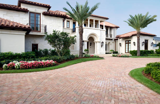 Best Custom Driveway Pavers  in Leetonia, OH