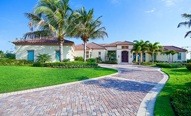 Best Brick Driveway Pavers  in Leetonia, OH